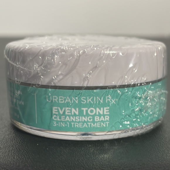 5/$20 🌼 Urban Skin Rx Even Tone Cleansing Bar 3-in-1 Treatment - Picture 1 of 3